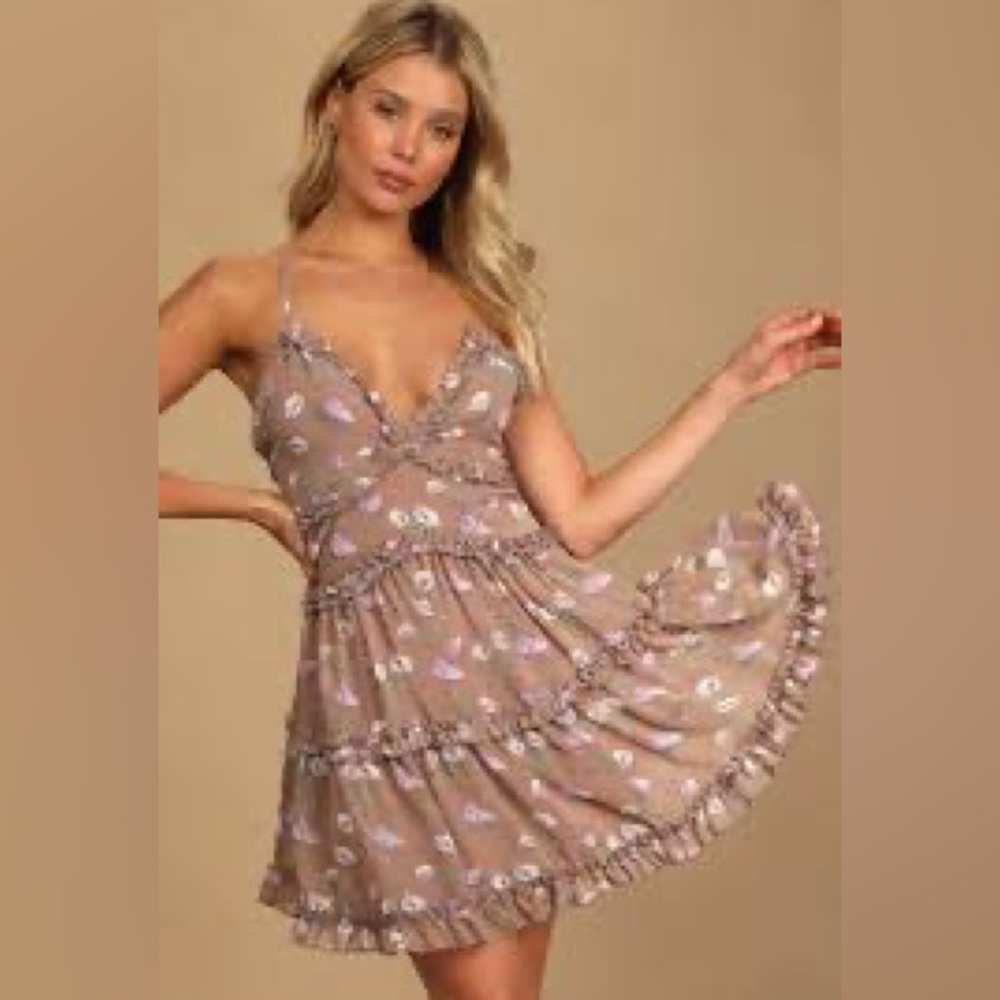Lulu’s Stay Cute Brown Floral Print Tiered Ruffled Mini Dress Medium